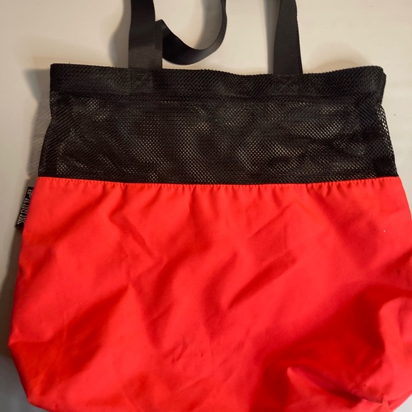 Pink Victoria secret hot pink tote bag. - Picture 6 of 6